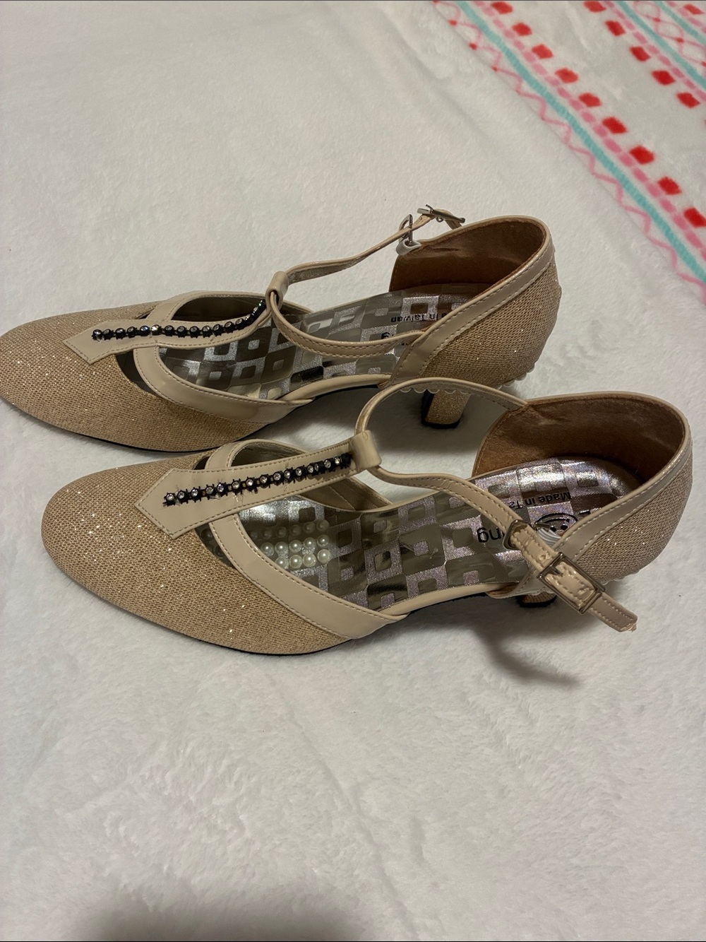 Sparkling Beige T-Strap Mid Heel Pumps for dancing from Louing Taiwan